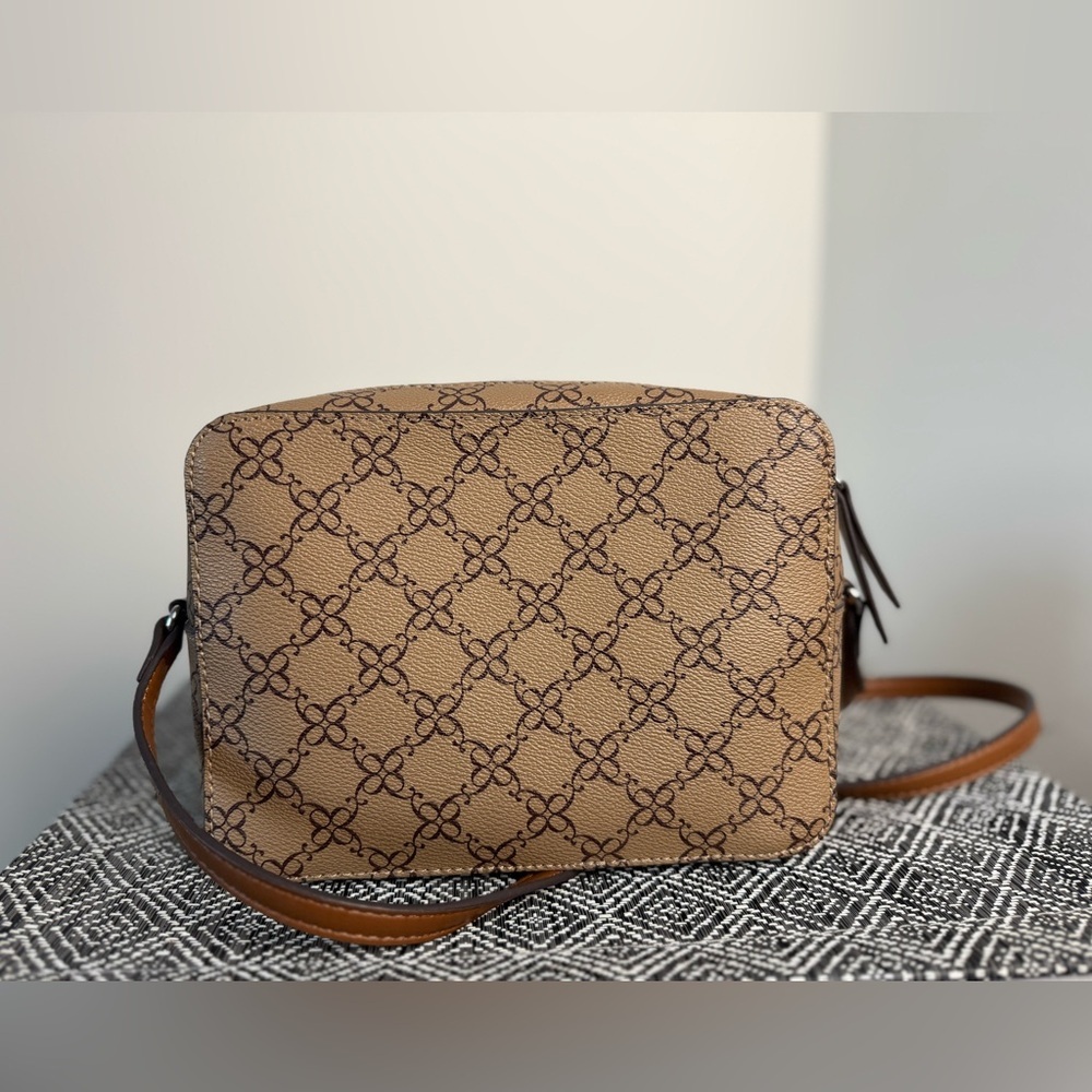 Nine West Brown Bag - Picture 5 of 6